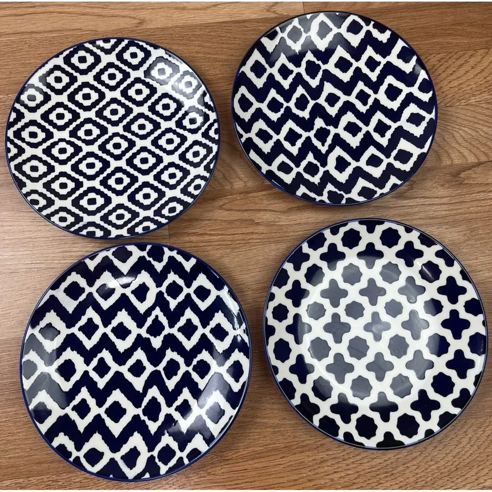 Pier 1 Stoneware Set of 4 Salad Plates 8.5
